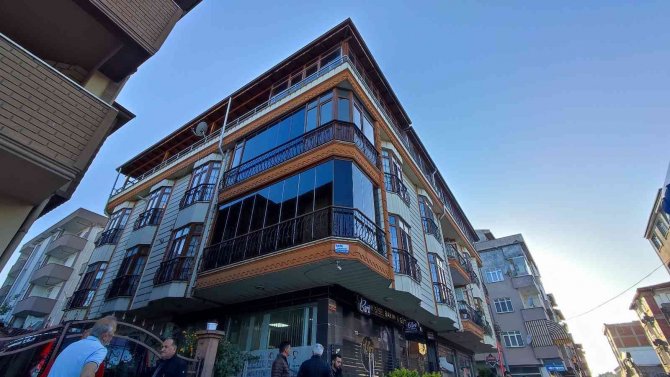 Haber Alınamayan Eski Kulüp Başkanı Evinde Ölü Bulundu