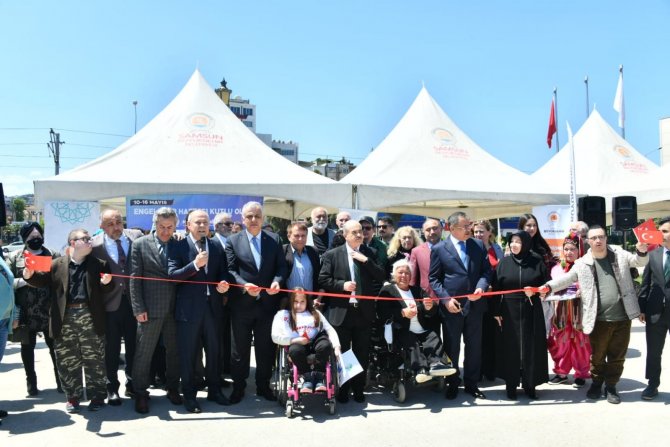 Engellilerin El Emekleri Bu Sergide