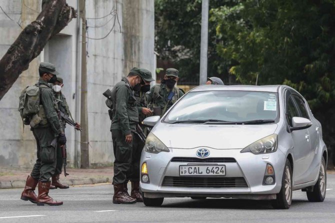Sri Lanka’da Orduya Yağmacılar Ve Vandallar Hakkında “Vur” Emri Verildi