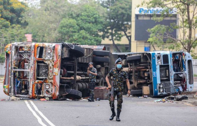 Sri Lanka’da Orduya Yağmacılar Ve Vandallar Hakkında “Vur” Emri Verildi