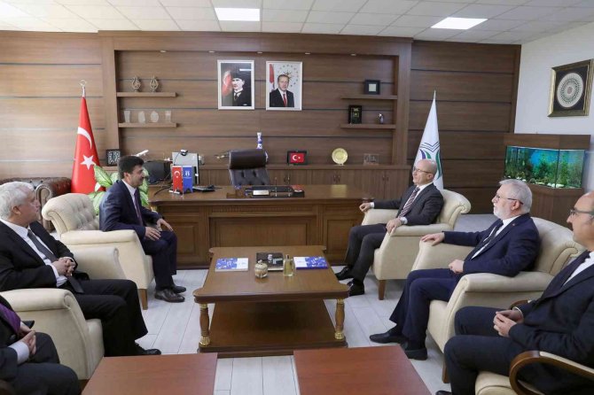 Yök Başkanı Özvar: “Subü’yü Ayrı Bir Yerde Konumlandırıyoruz”