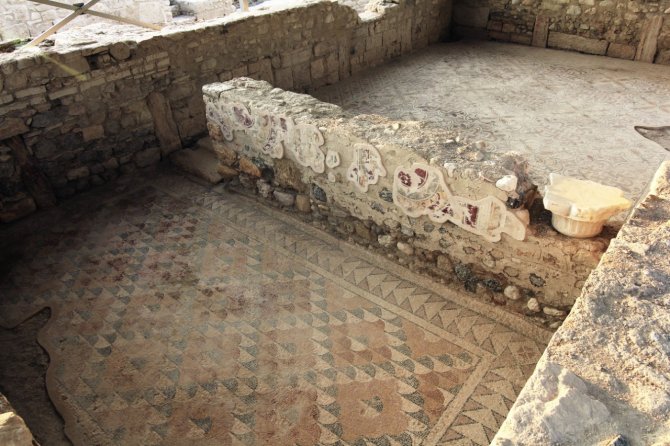 Hermolaos’un Meşhur Evleri Tripolis’te