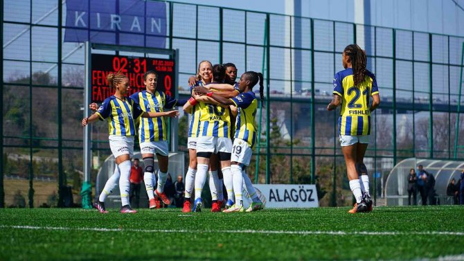 Kadın Futbol Süper Ligi’nde Play-off Ve Play-out Maçları Başlıyor
