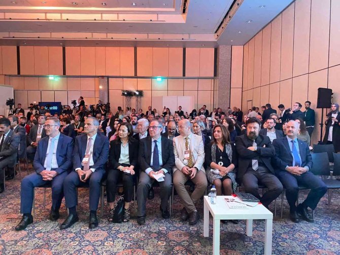 Kültür Ve Turizm Bakanı Ersoy: "Müzecilik Alanında Da Dünyaya Yön Veren, Hedefler Gösteren Öncü Ülkelerden Biri Haline Geldik"