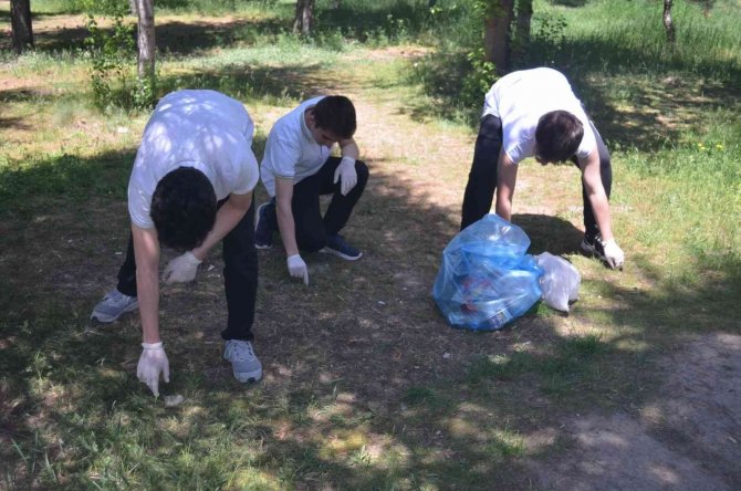 Afyonkarahisar’da ‘Küresel Isınmayalım’ Etkinliği