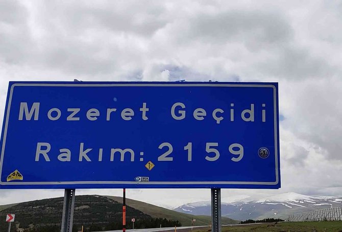 Ardahan’da Mayıs Ortasında Kar Sürprizi