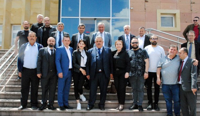 Çesob Başkanı Recep Gür Mazbatasını Aldı