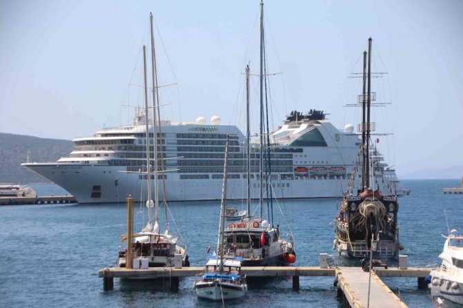 Bodrum’da Deniz Turizmi Bereketli Geçiyor