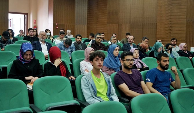 Çakü’de Milli Eğitim Bakanlığının Yurtdışı Burs Programları Anlatıldı