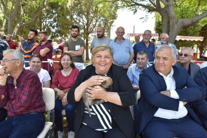 Ceyhan’da "Patili Dostlar Güzellik Yarışması"