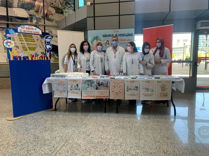 Dünya El Hijyeni Günü Kartal’da Sağlık Çalışanları Ve Hasta Yakınları İle Kutlandı
