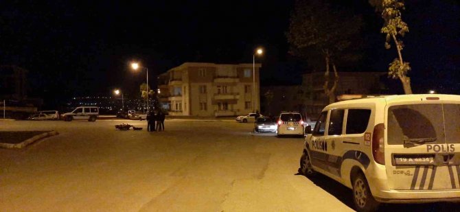 Otomobille Çarpışan Motokurye Hayatını Kaybetti