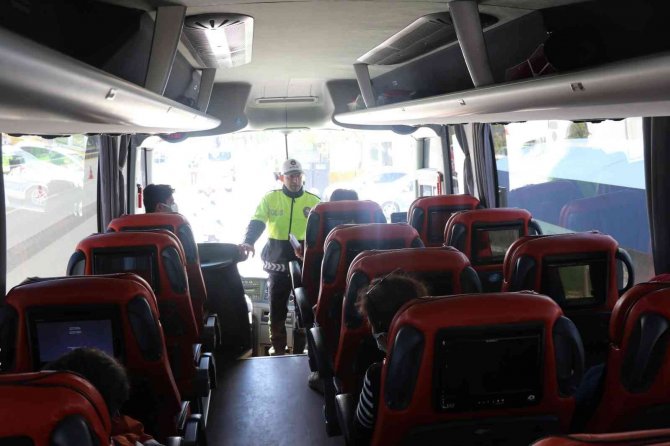 Trafik Kurallarına Uyulması İçin Bilgilendirme Yapıldı