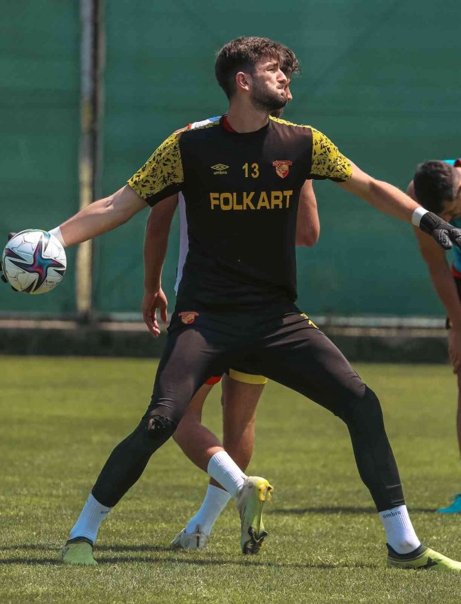 Göztepe’de Beşiktaş Maçı Hazırlıkları Sürüyor