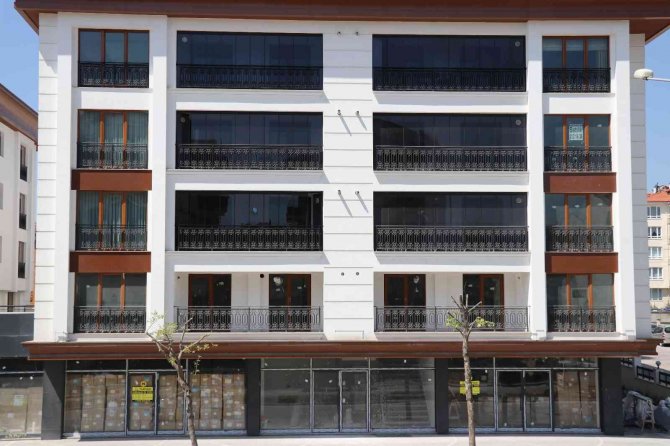 Fırsatçılar Bir Günde Daire Fiyatlarını Uçurdu