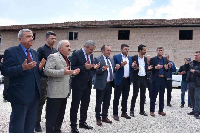 İ̇skilip’te Beton Parke Tesisi Törenle Açıldı