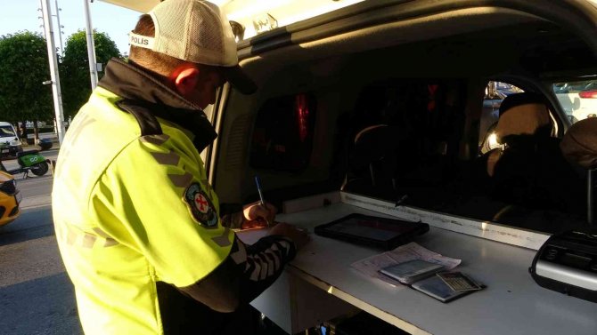 İ̇stanbul’da Helikopter Destekli ‘Yeditepe Huzur’ Uygulaması