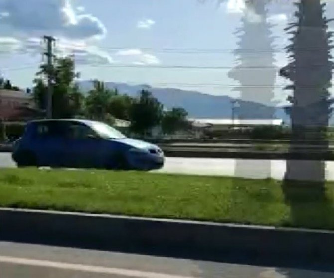 Ters Yönde Akan Trafiğe Karşı İlerledi