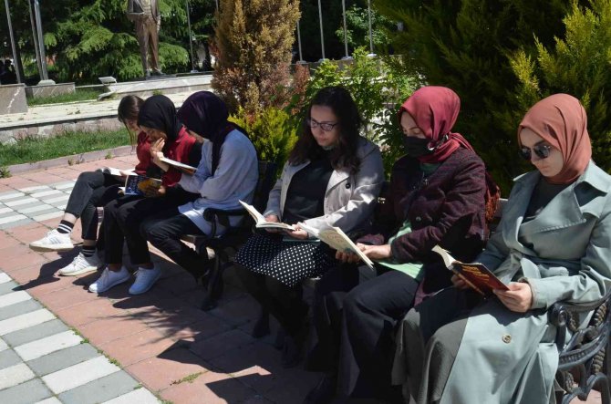 Kastamonu’da “Hanönü Okuyor” Adli Kitap Okuma Yarışması Düzenlendi