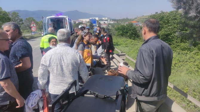 Sürücünün Araçtan Fırladığı Kazada Can Pazarı
