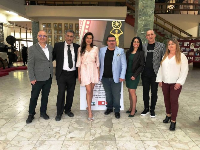 Romanların Hayatını Konu Alan Belgesel Filmi Ödül Aldı