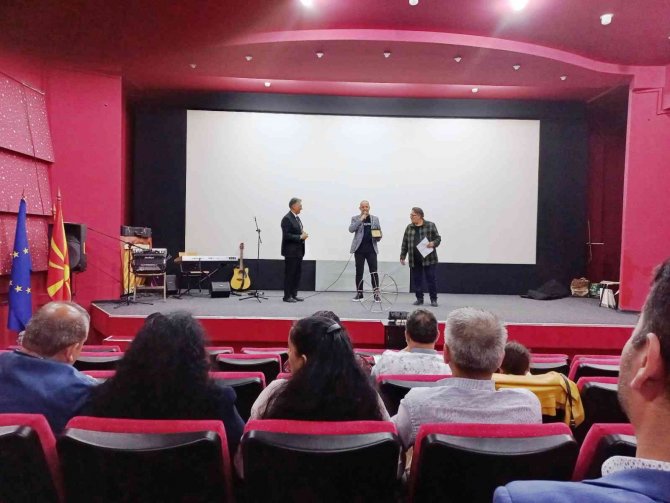 Romanların Hayatını Konu Alan Belgesel Filmi Ödül Aldı