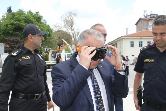 Kula’da Emniyet Kemerinin Önemi Simülasyon Aracı İle Anlatıldı