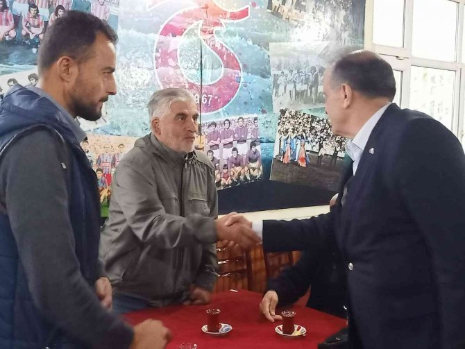 Mhp İ̇l Başkanı Öz, Çiftlikköy’de Vatandaşların Taleplerini Dinledi