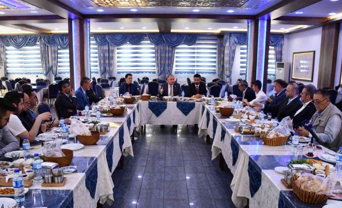 Bakan Özer’in Açıkladığı 370 Milyon Liralık Yatırım Süreci Başladı: Yeni Okullar Yapılıp, 19 Okul Güçlendirilecek