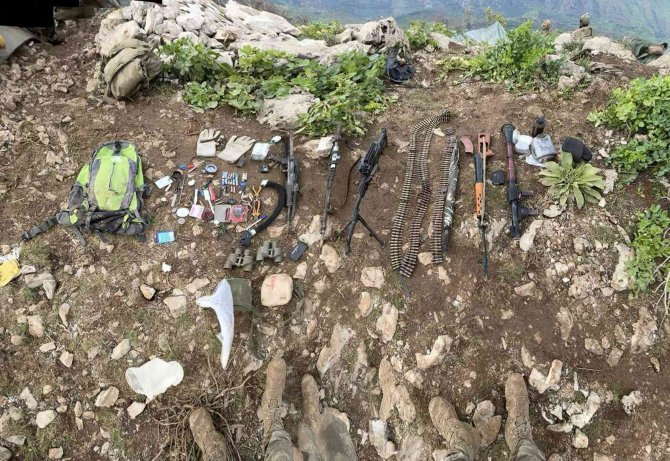 Pençe-kilit Operasyonu’nda Çok Sayıda Silah Ve Mühimmat Ele Geçirildi