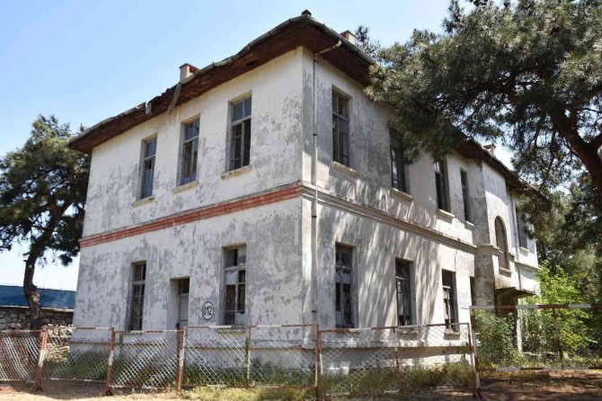 Şehzadeler’e Yeni Çocuk Kültür Sanat Merkezi Ve Kreşi Kazandırılıyor