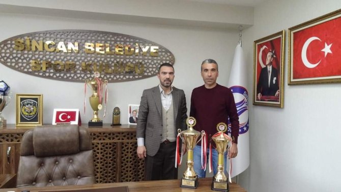 Sincan Belediyespor U16 Ve U18 Takımları Gruplarını Lider Tamamladı