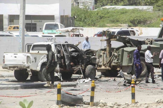 Somali’de Kontrol Noktasına Bombalı Saldırı: 4 Ölü