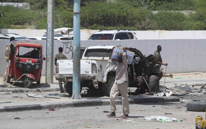 Somali’de Kontrol Noktasına Bombalı Saldırı: 4 Ölü