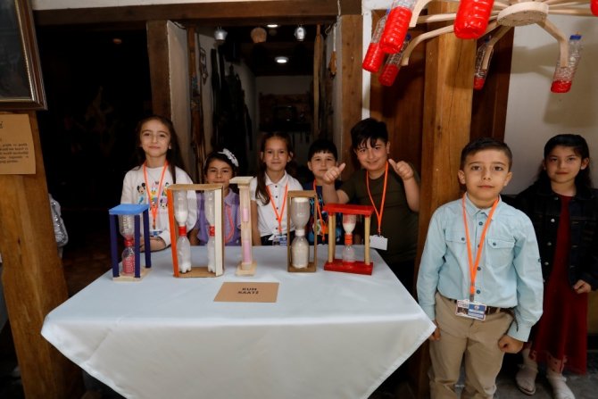 Tarih Yazan Çocuklar Projesi Meyvelerini Vermeye Başladı