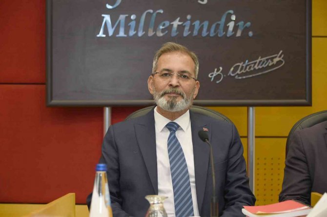 Başkan Bozdoğan, Meclis Toplantısında Tarsus İ̇dman Yurdu’na Destek İstedi