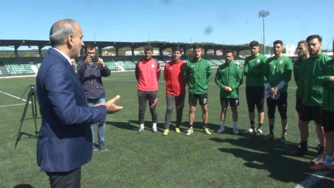 Trabzonlu Belediye Başkanından Futbol Takımına "61 Bin Tl" Prim Vaadi
