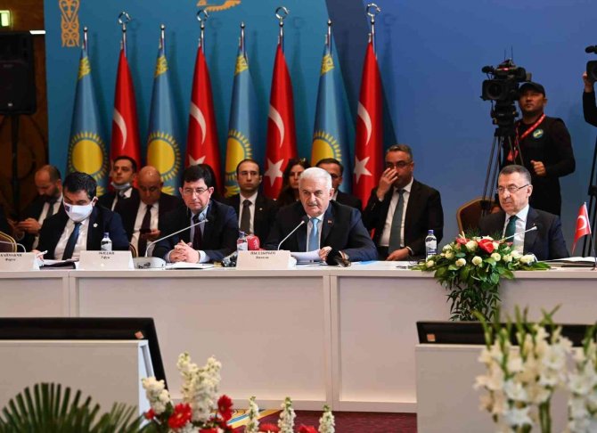 Cumhurbaşkanı Yardımcısı Oktay’dan Kazakistanlı İş İnsanlarına Yatırım Çağrısı