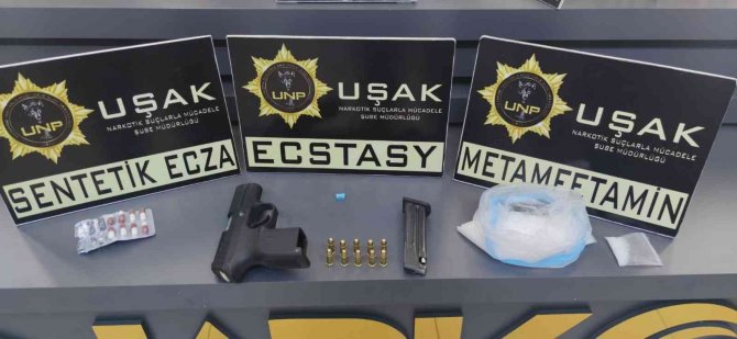 Uşak’ta 3 Uyuşturucu Satıcısı Tutuklandı