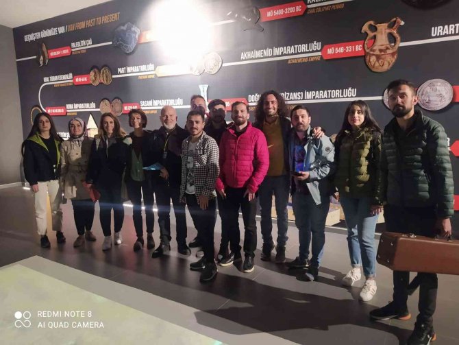 Prof. Dr. Adnan Tönel’den Öğrencileri Tarihin Derinliklerine Götüren Uygulamalı Dersler