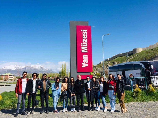 Prof. Dr. Adnan Tönel’den Öğrencileri Tarihin Derinliklerine Götüren Uygulamalı Dersler