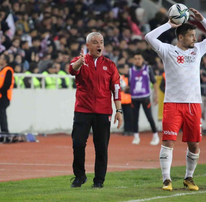 Ziraat Türkiye Kupası: Dg Sivasspor: 0 - Aytemiz Alanyaspor: 0 (İ̇lk Yarı)