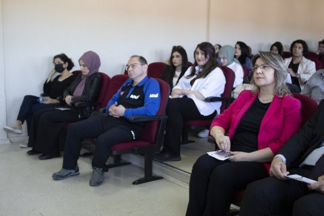 Zbeü’de Deprem Konferansı Ve Tatbikatı Gerçekleştirildi