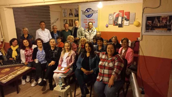Türk Sanat Müziği Konseri Öncesi Son Provalarını Yaptılar
