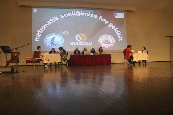 Afyonkarahisar’da ‘Matematik Şenliği’