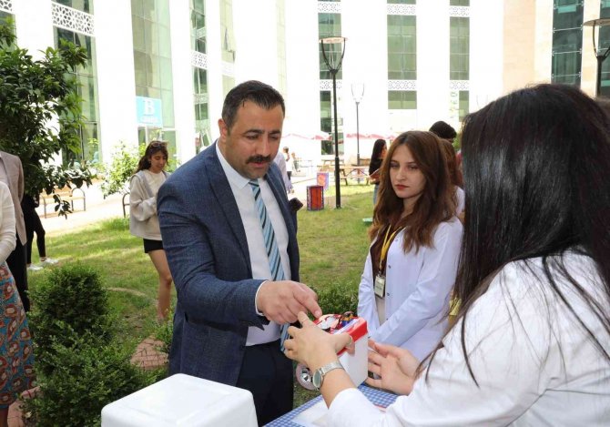 Alkü’de Fen Ve Matematik Sokağı Açıldı