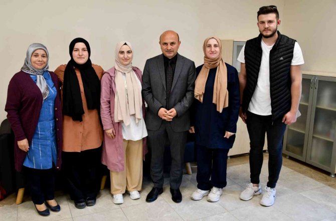 Başkan Oral’dan Evde Bakım Birimi’ne Ziyaret