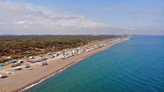 5 Yıldızlı Otellere Komşu Denize Sıfır Çardaklarda Yıkım Sessizliği
