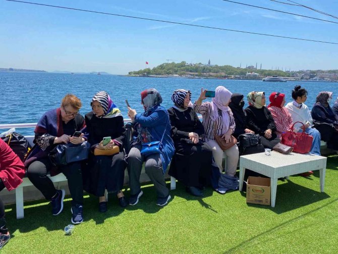 Şehit Aileleri İ̇stanbul’un Tarihine Yolculuk Yaptı
