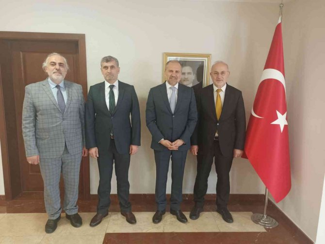 Rektör Ünal’ın Balkan Gezisi